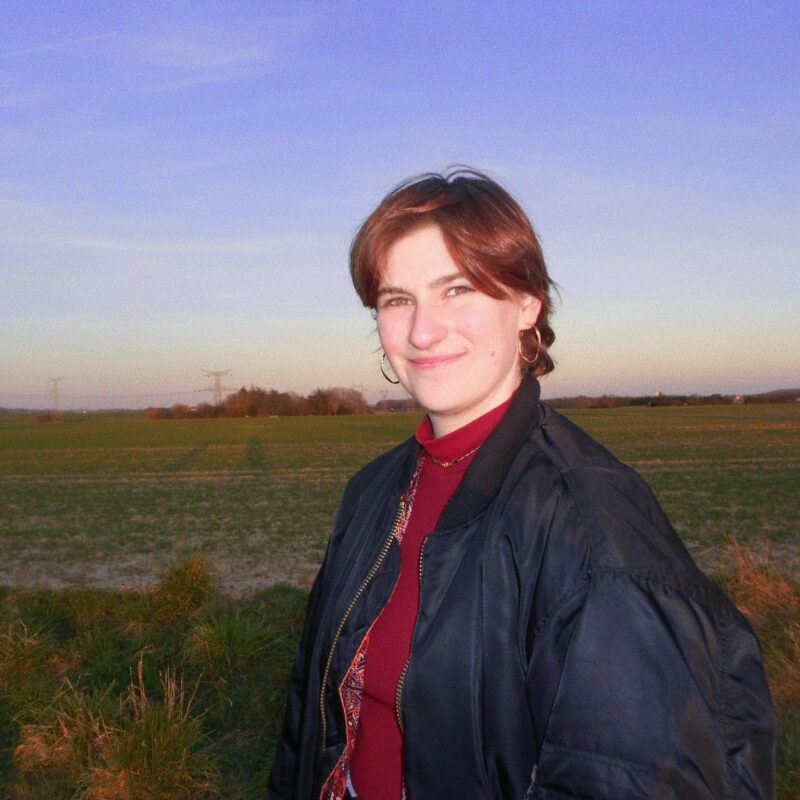 Les Polisons - Louane 