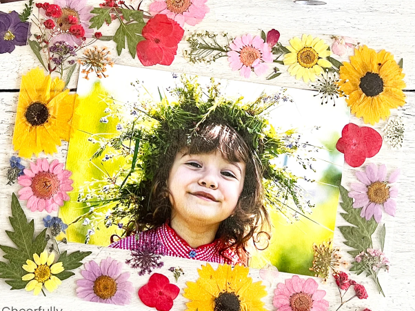 Les Polinsons - Animation Fête des Mères Cadre Photo Fleuri